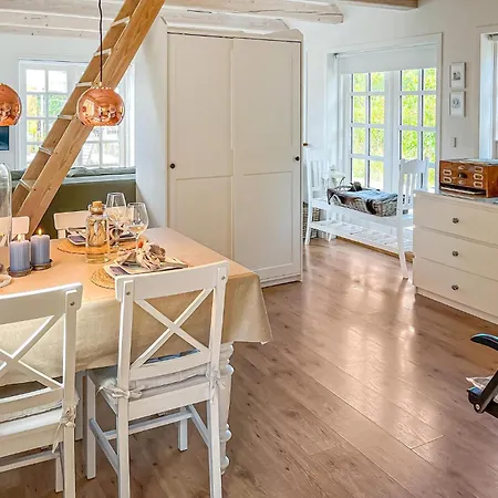 2 Bedroom Stunning In