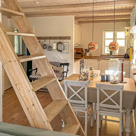 2 Bedroom Stunning In * Sæby