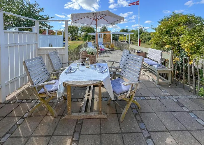 2 Bedroom Stunning In Sæby